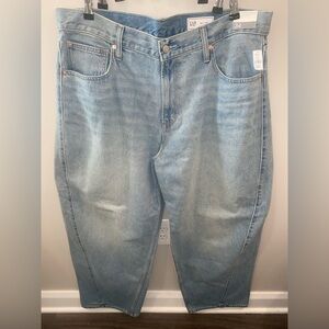 NWT Gap Barrel Jeans Light Wash Women’s 34 18R Pockets High Rise